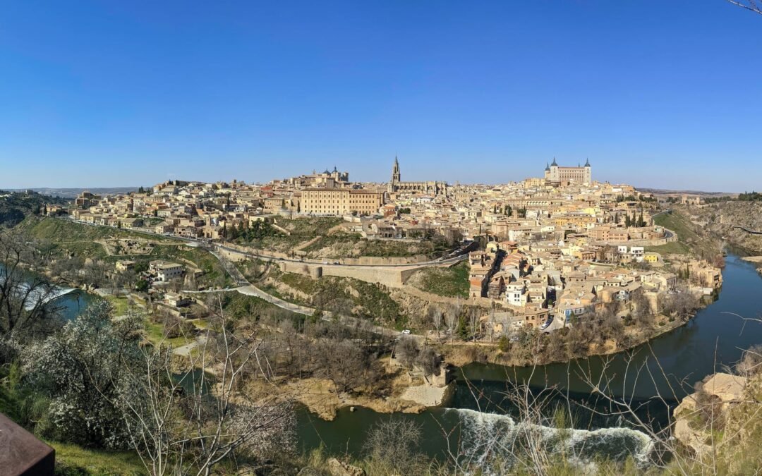 Vista de Toledo y el río Tajo desde el mirador